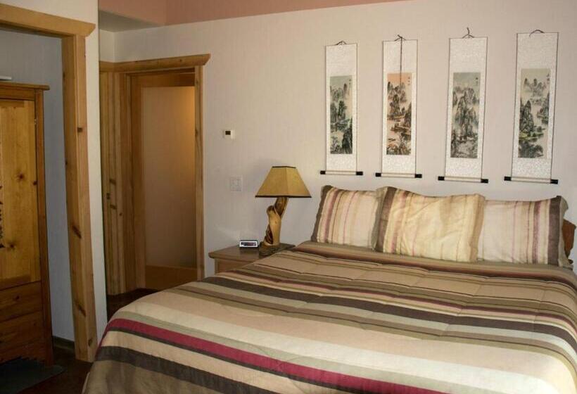 호텔 Diamondstone Guest Lodges