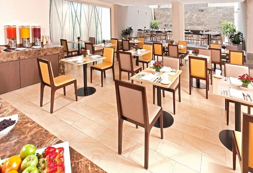 בית מלון כפרי Estelar Calle 100