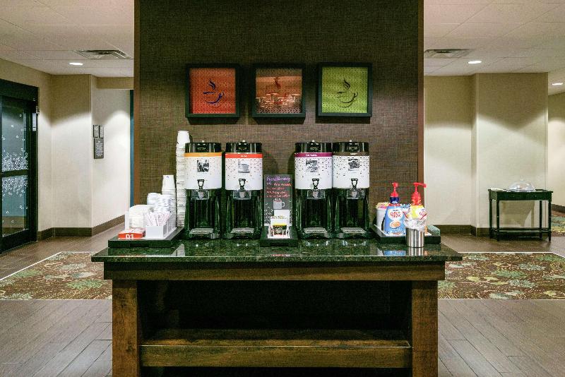 هتل Hampton Inn Huntington University Area