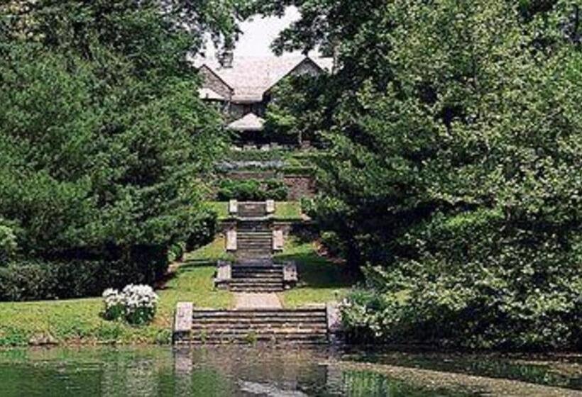 酒店 Inn At Villanova University