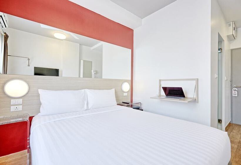 فندق Red Planet Phuket Patong   Sha Extra Plus