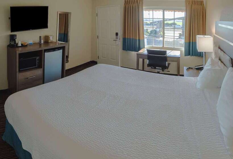 هتل Rodeway Inn Near Universitygateway To Yosemite