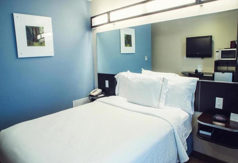 ホテル Three Rivers Inn & Suites