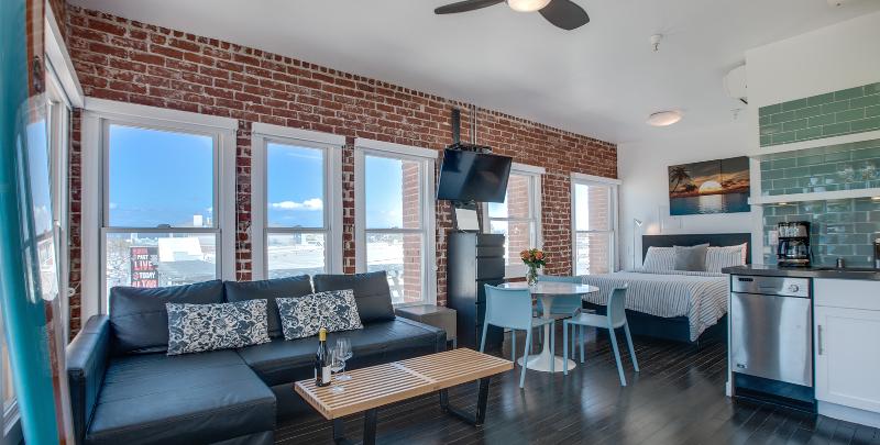 فندق Venice Breeze Suites