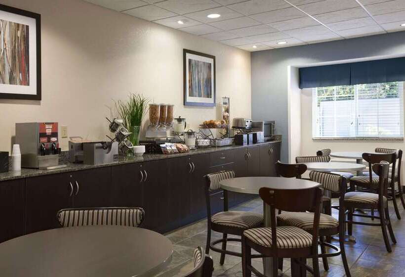 Microtel Inn & Suites Wilkes Barre