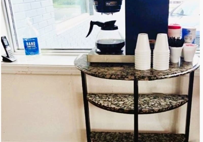 فندق على الطريق Holiday Lodge Virginia