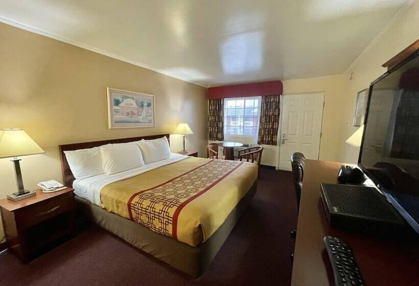 מוטל Passport Inn Somers Point   Somers Point