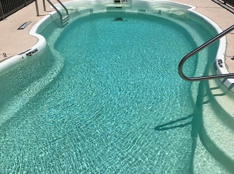 فندق على الطريق Relax Inn Mcrae