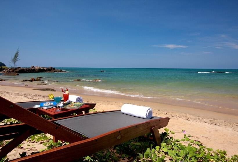 استراحتگاه Sentido Khao Lak
