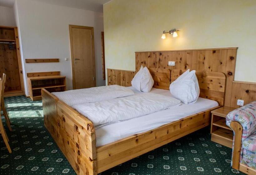 ホテル Gasthof Dreiländereck