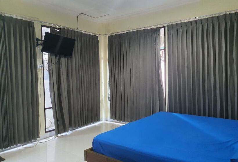 فندق Homestay Awal Fajar Syariah Bulukumba