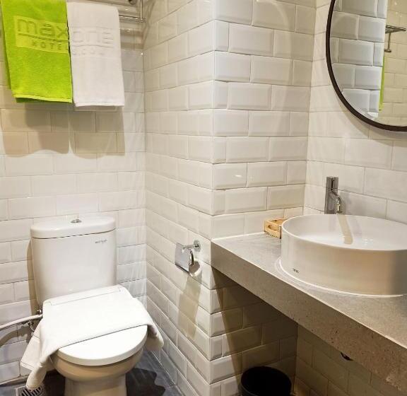 בית מלון כפרי Maxones Loji Kridanggo @boyolali