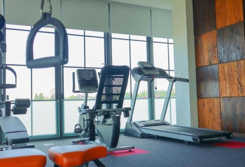 בית מלון כפרי Maxones Loji Kridanggo @boyolali