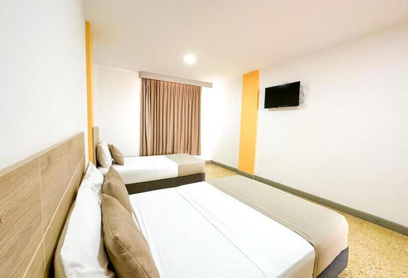 هتل Zamay Centro Historico