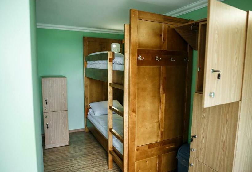 פנסיון Sweet Home Hostel