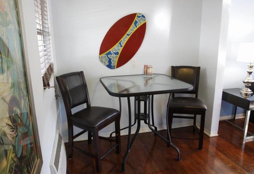 Eastward Strand Hotel & Suites