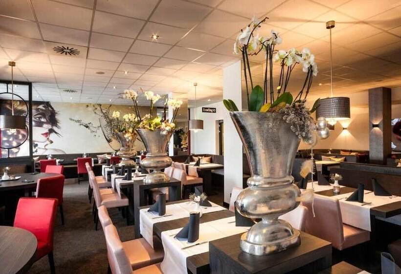 酒店 Bernstein Salzlandcenter