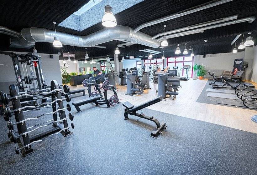 酒店 Bernstein Salzlandcenter