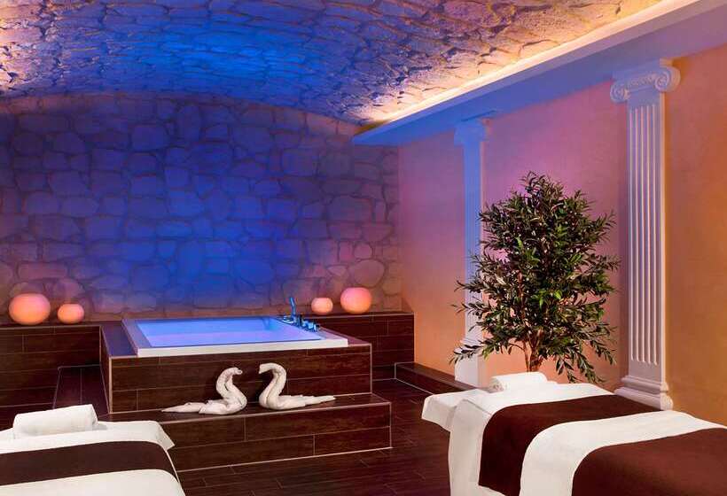 ホテル Dorint Marc Aurel Spa & Golf Resort