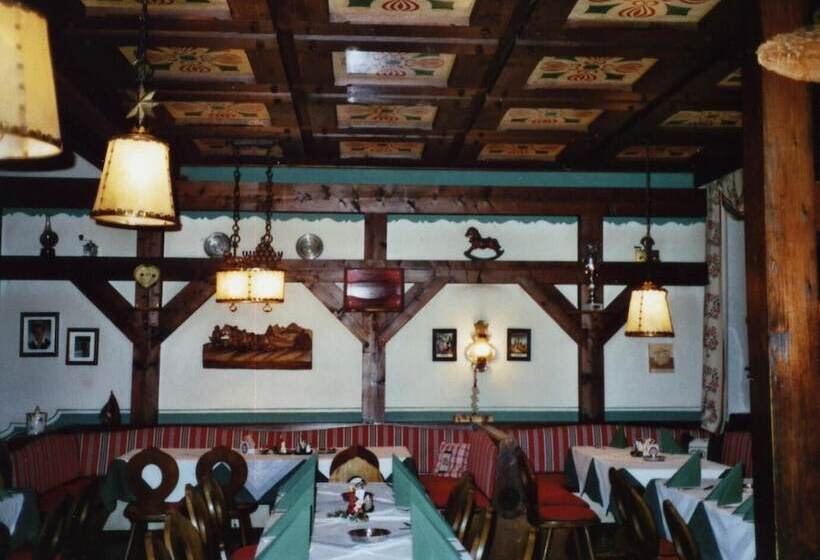 Отель Gasthof Goldener Stern