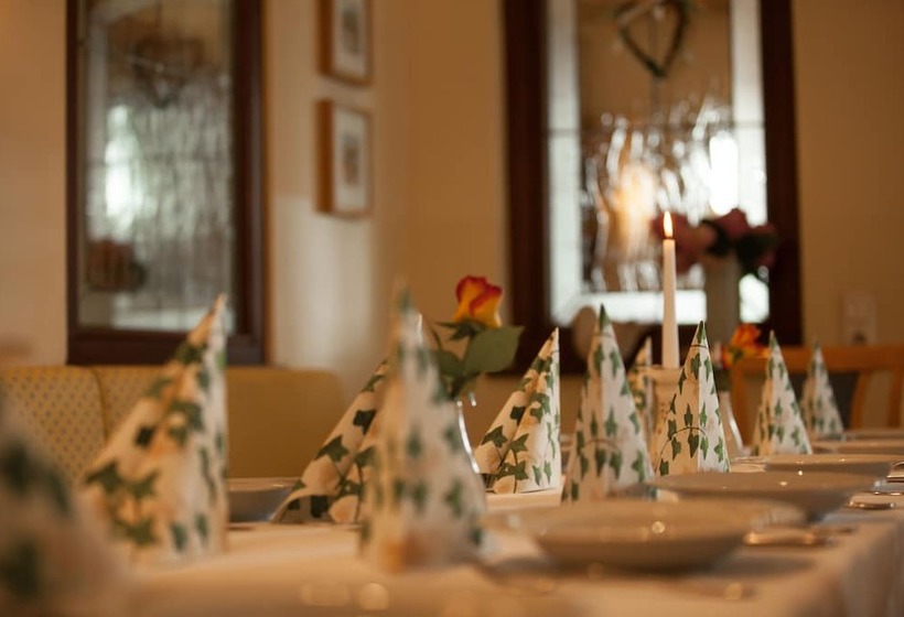 ホテル Gasthof Pöchhacker