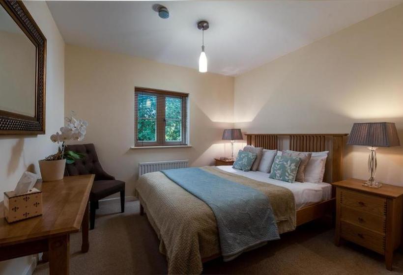 فندق Netherstowe House