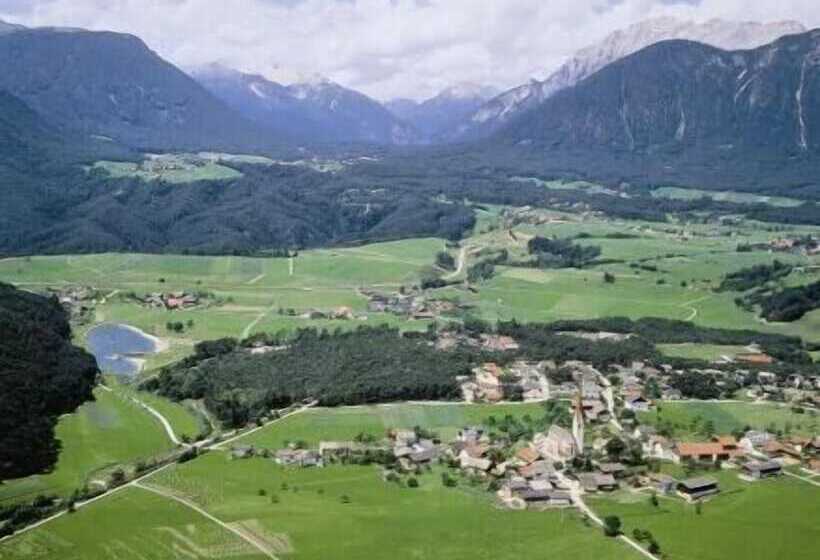 Отель Neuwirt