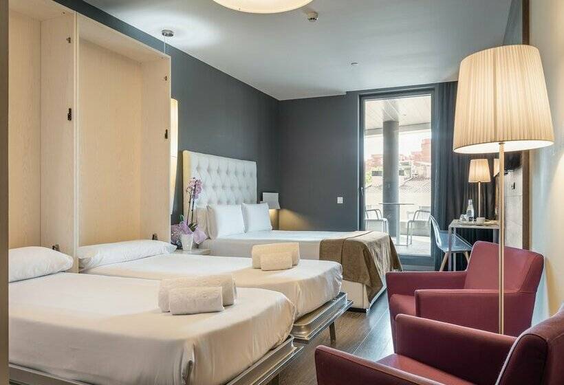 בית מלון כפרי Sb Plaza Europa