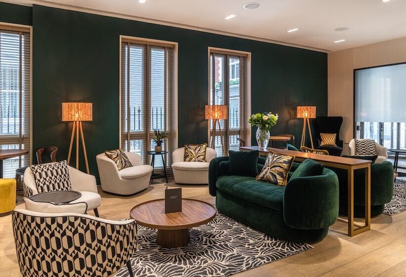 هتل The Resident Soho