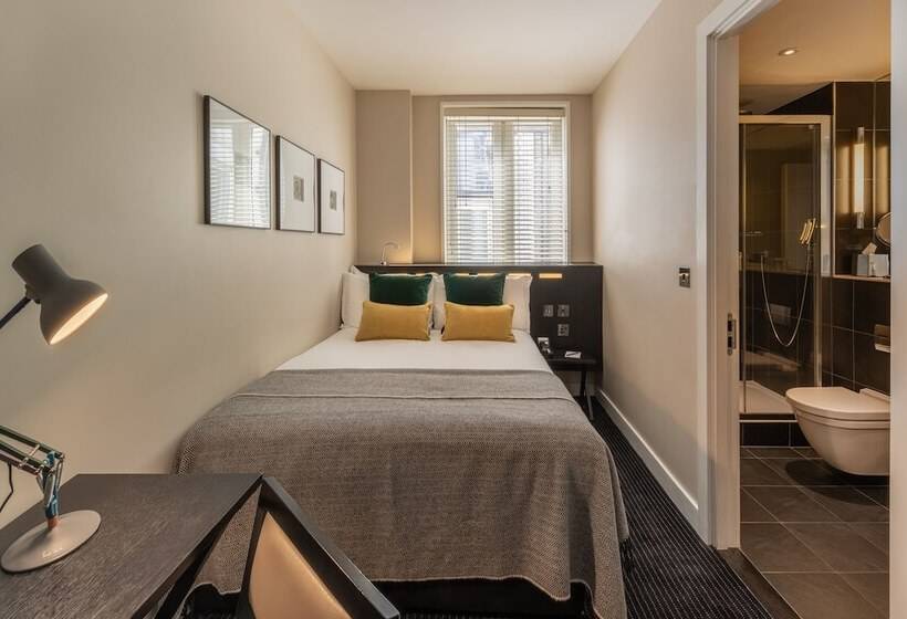 هتل The Resident Soho