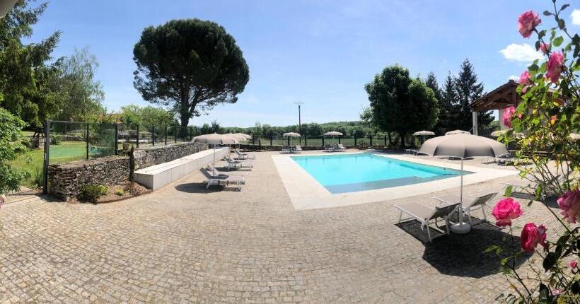 민박 Domaine De Monplaisir