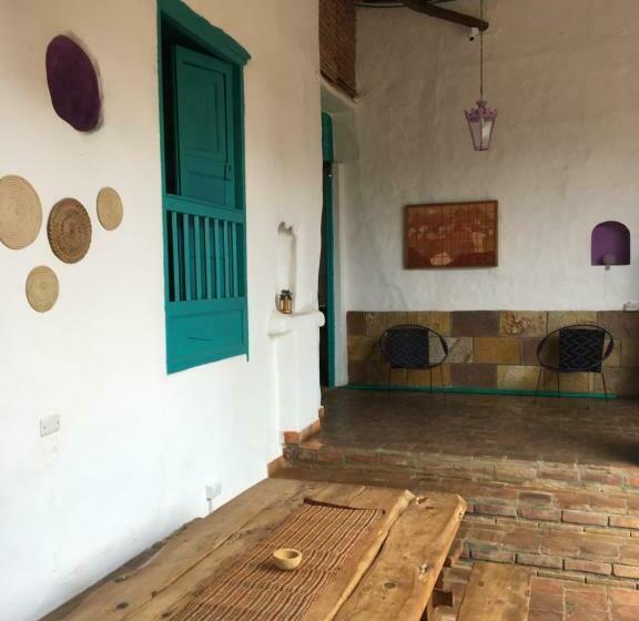 هتل Florré Blossom