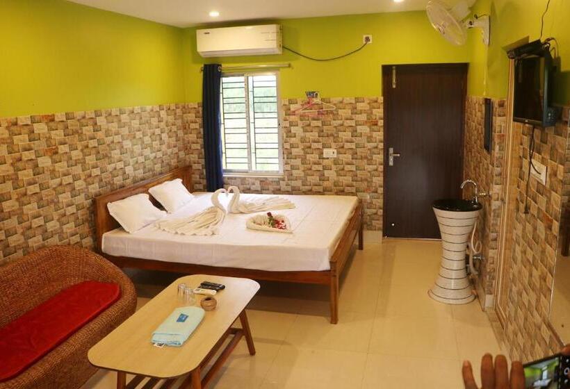فندق Resort Neel Nirjan !! Best Family Resort In Bolpur Santiniketan With Swimming Pool !!
