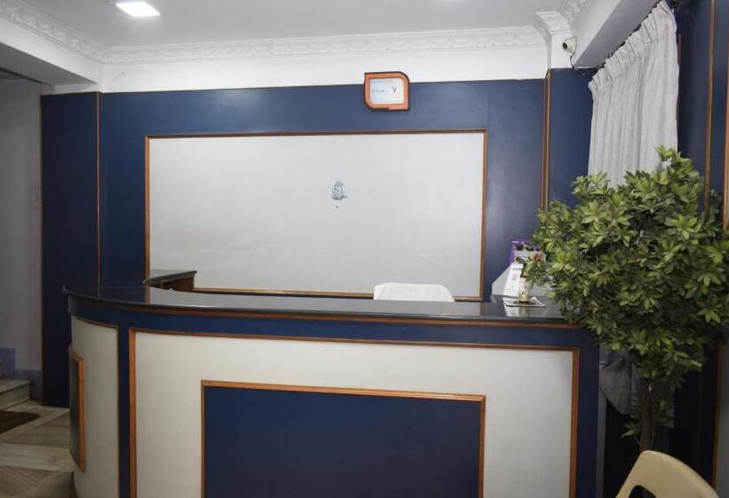 هتل Sri Krishna Vilas