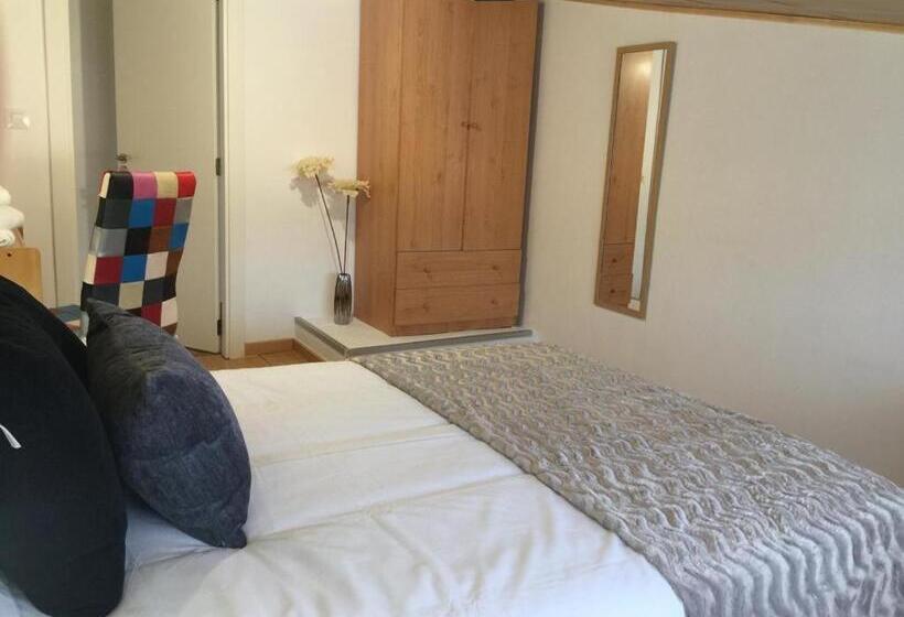 پانسیون Casa Compartida