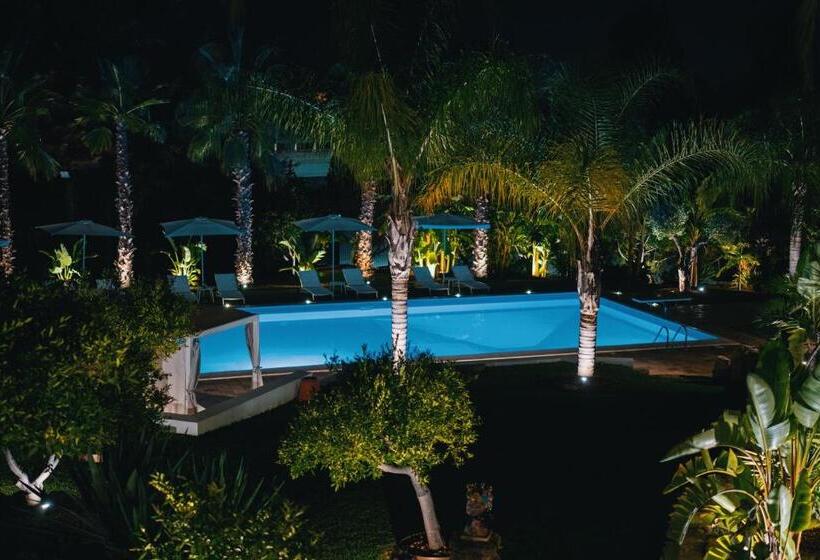 تختخواب و صبحانه Emesh Boutique Suite