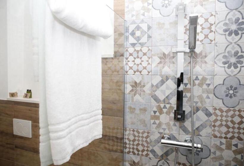 مبيت وإفطار Nel Vicoletto