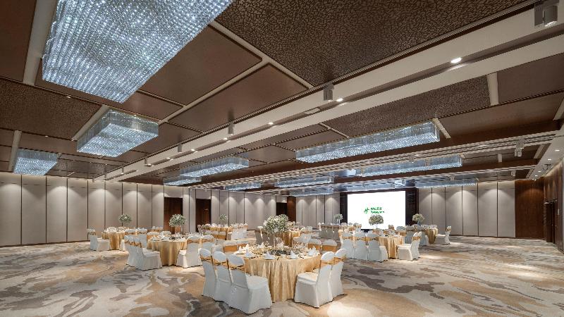 בית מלון כפרי Holiday Inn Express Changchun Jingyue, An Ihg