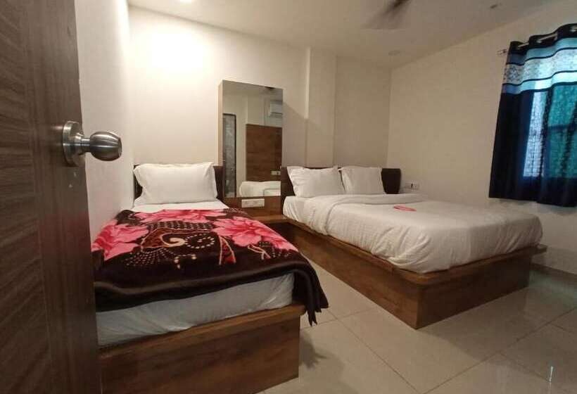 בית מלון כפרי Mansarovar,vadodara