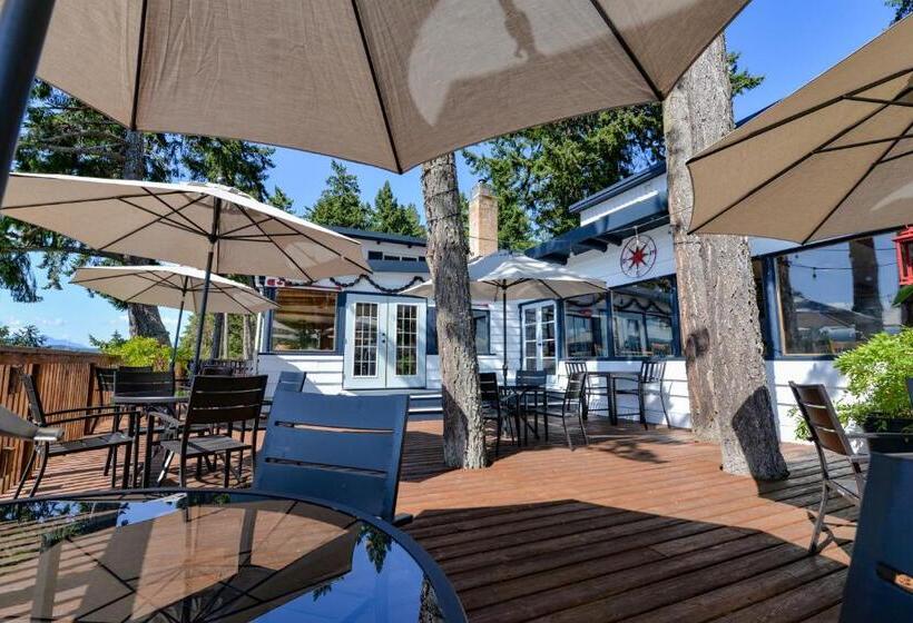 בית מלון כפרי Raven Point Inn