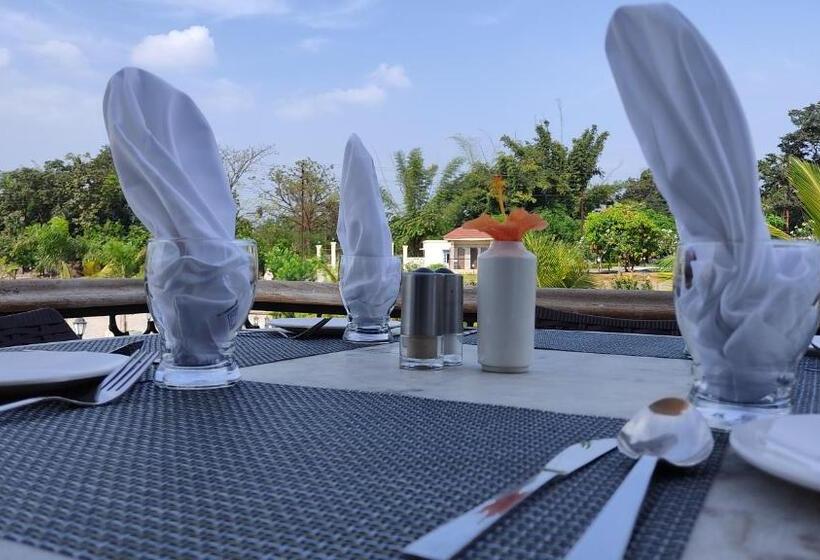 Justa Rudra Resort & Spa