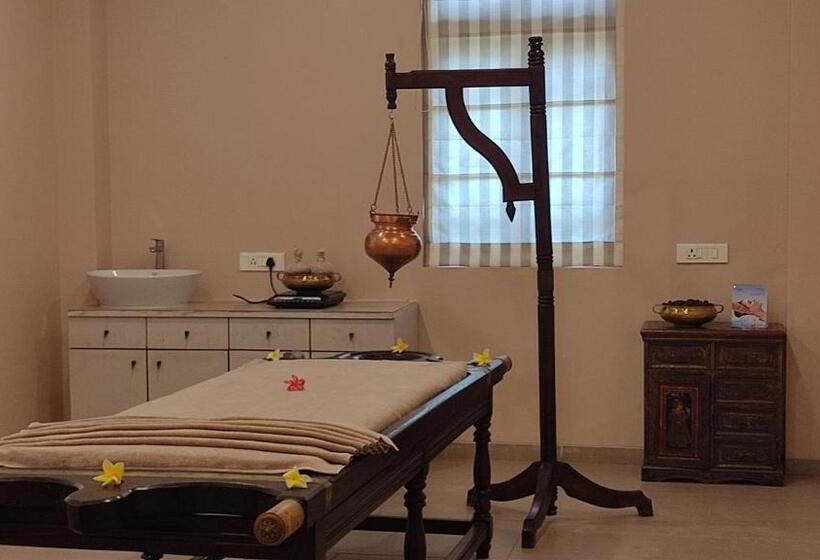 Justa Rudra Resort & Spa