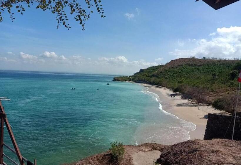 פנסיון Feby S Homestay