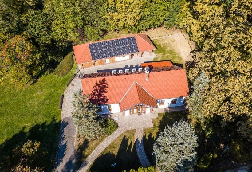 膳宿费 Haracsi Vendégház