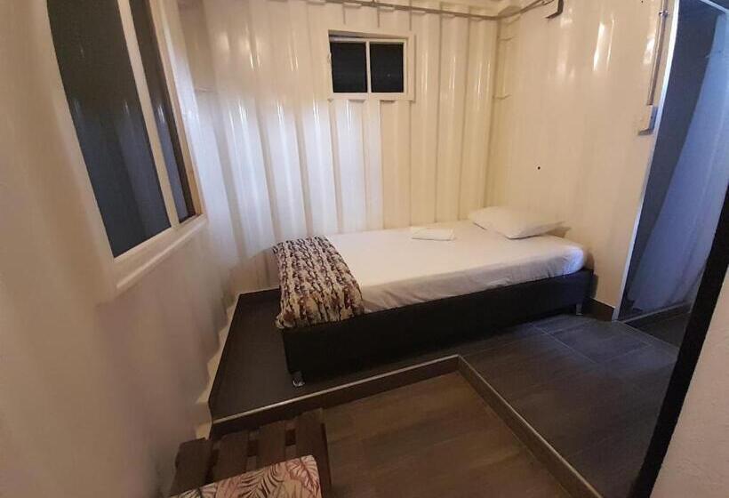 פנסיון Hostal Bon Hábitat