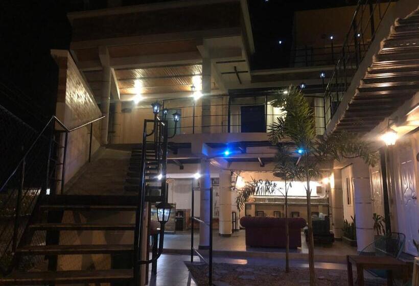 פנסיון Hostal Bon Hábitat