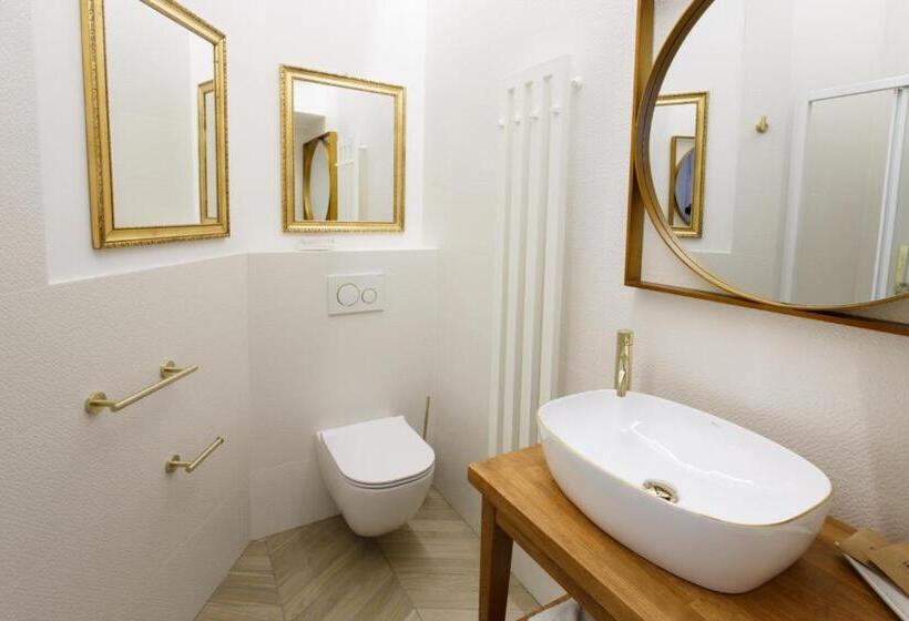 פנסיון Parkhotel Vrbno