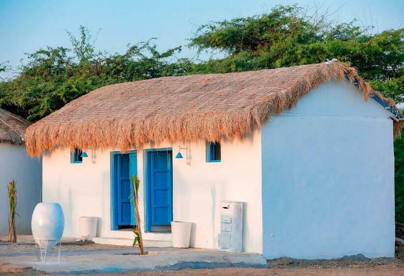 Vayro Resort
