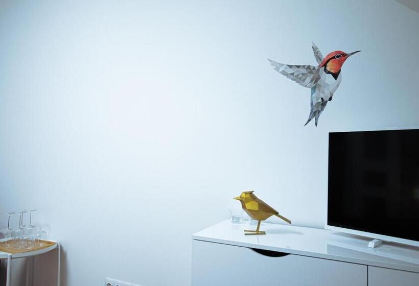 پانسیون Boutique Hotel U Zvonku