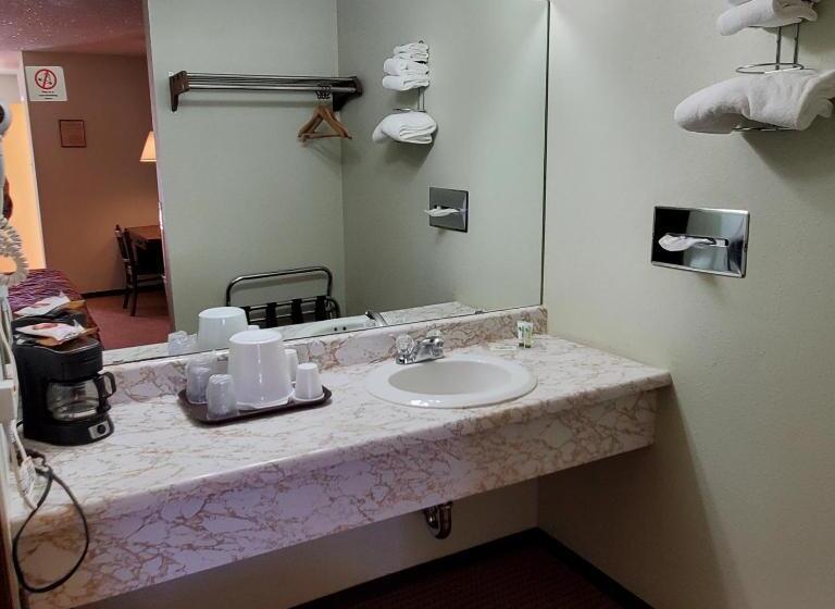 Robin Hood Motel
